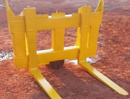 Garfo para pá carregadeira