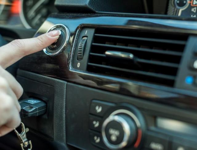 Meu ar-condicionado do carro não gela: o que fazer?