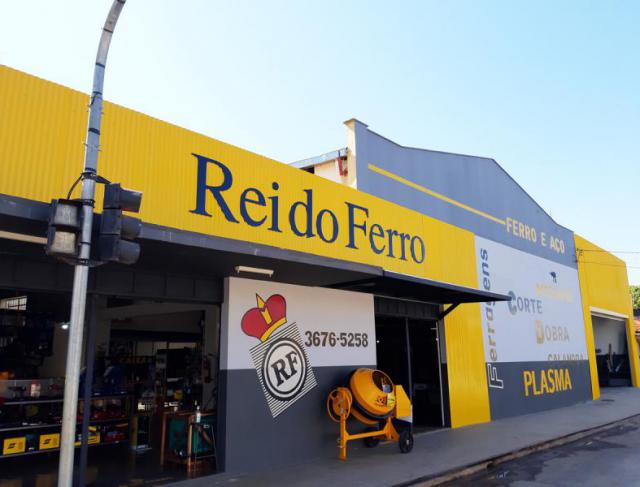 Por que Escolher o Rei do Ferro para Seus Projetos de Construção e Serralheria?